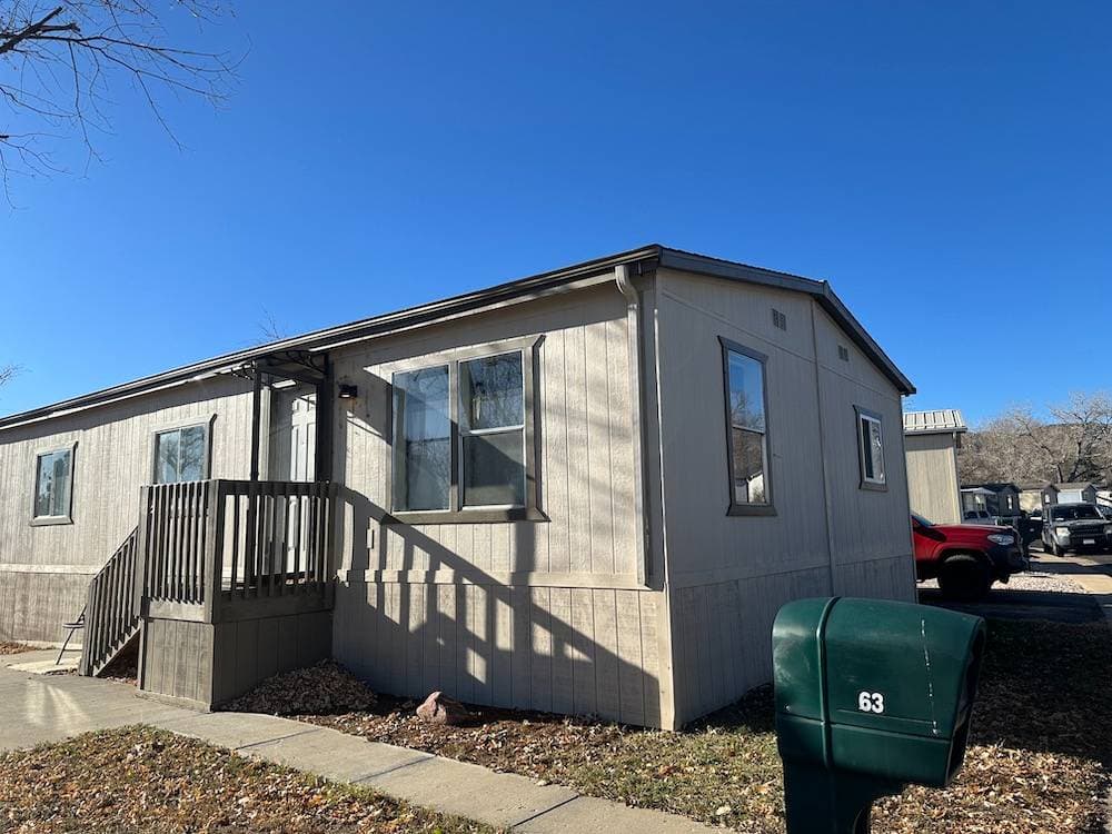 Manufactured home in Boulder, CO 80304