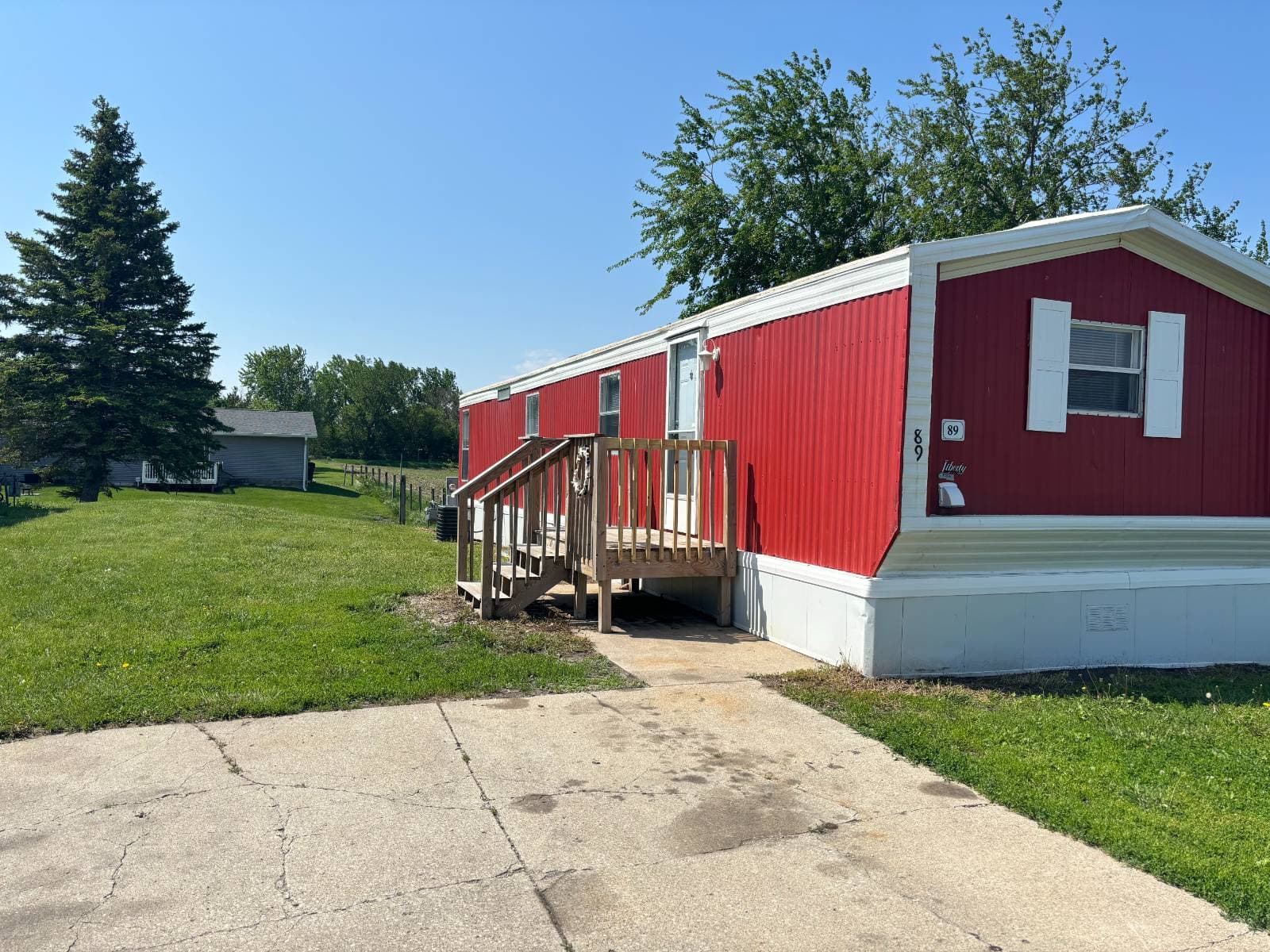 Manufactured home in Perry, IA 50220