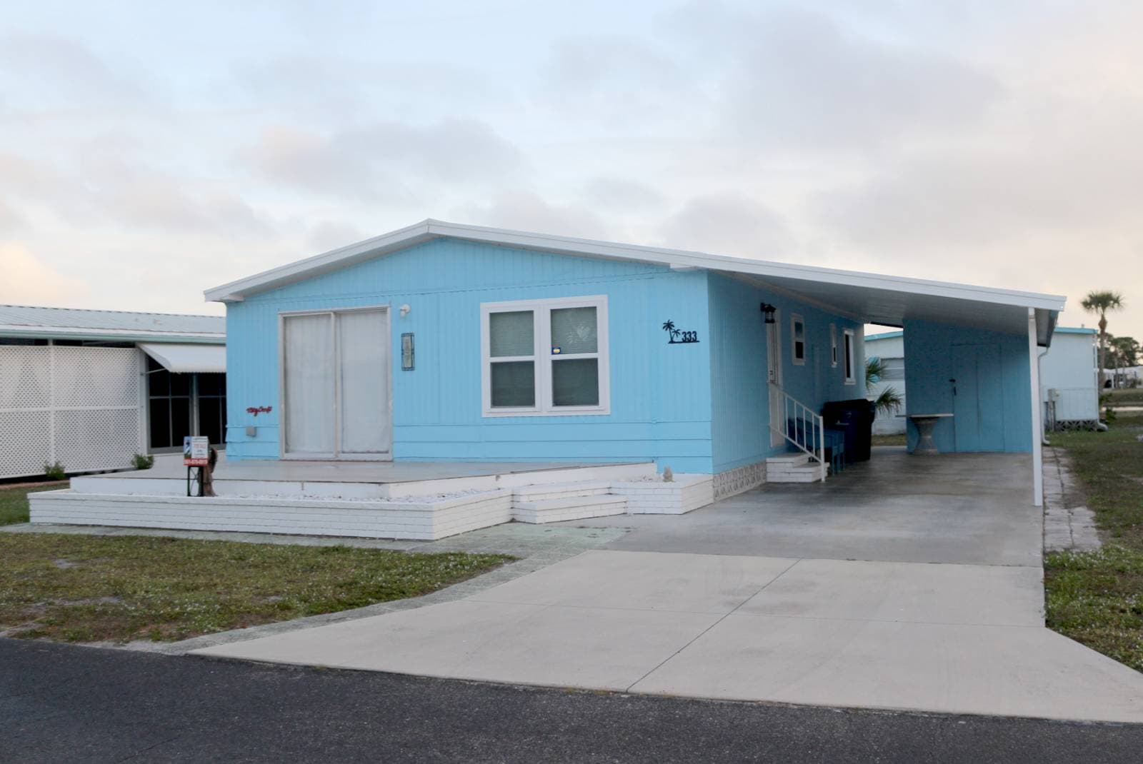 Manufactured home in Nokomis, FL 34275