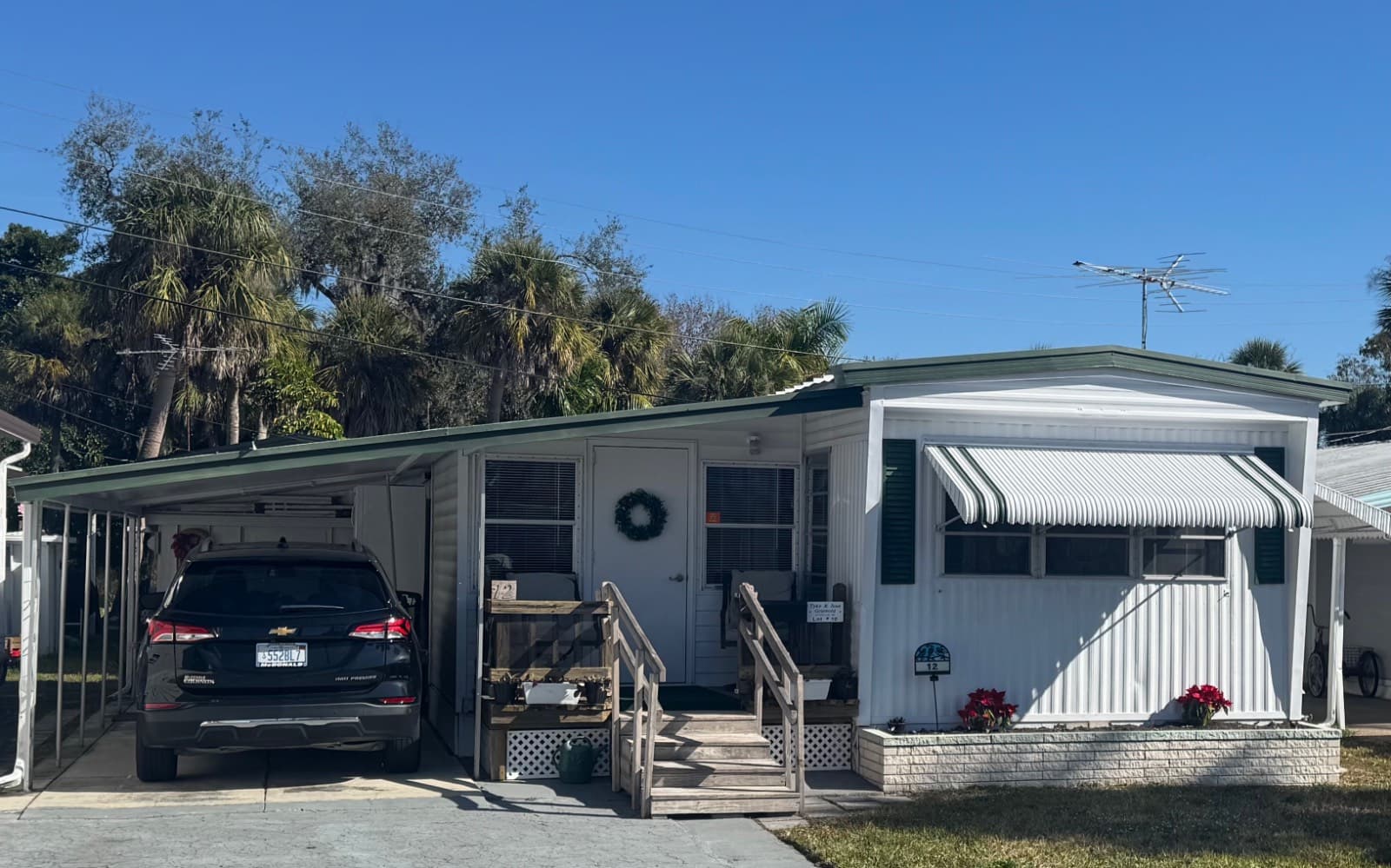 Manufactured home in Ellenton, FL 34222