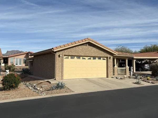 Manufactured home in Gold Canyon, AZ 85118