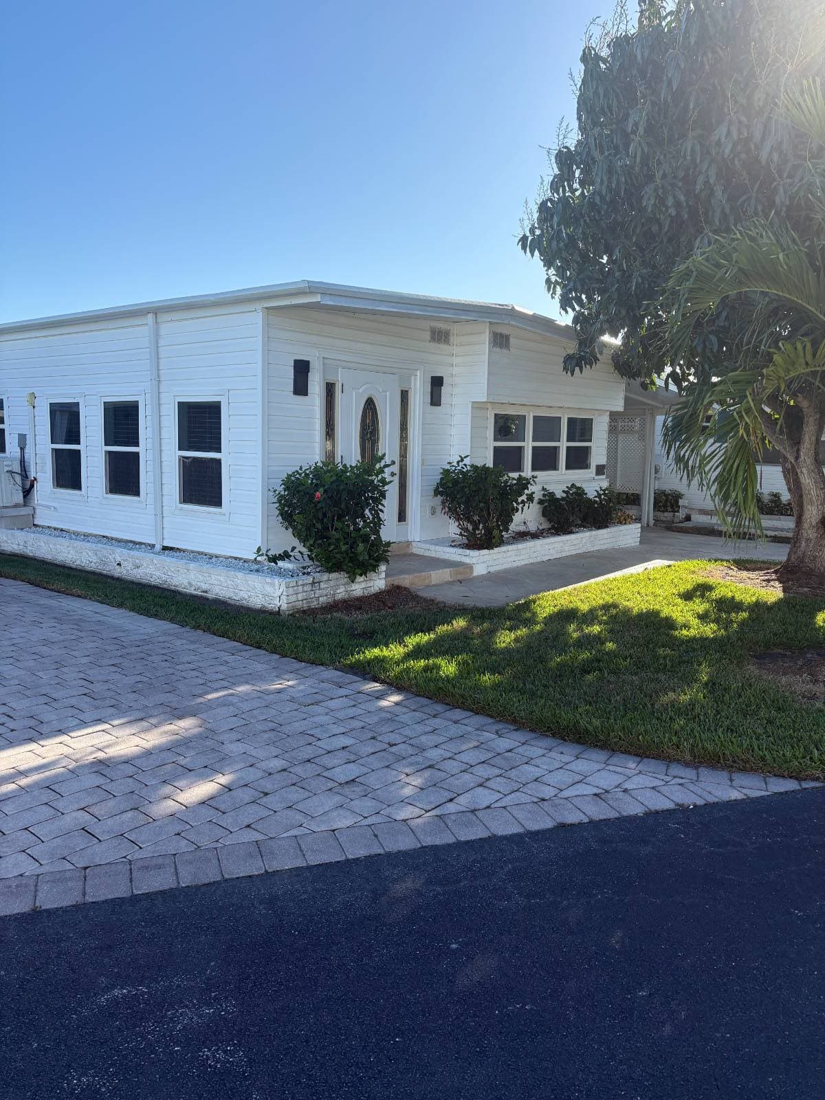 Manufactured home in NAPLES, FL 34112