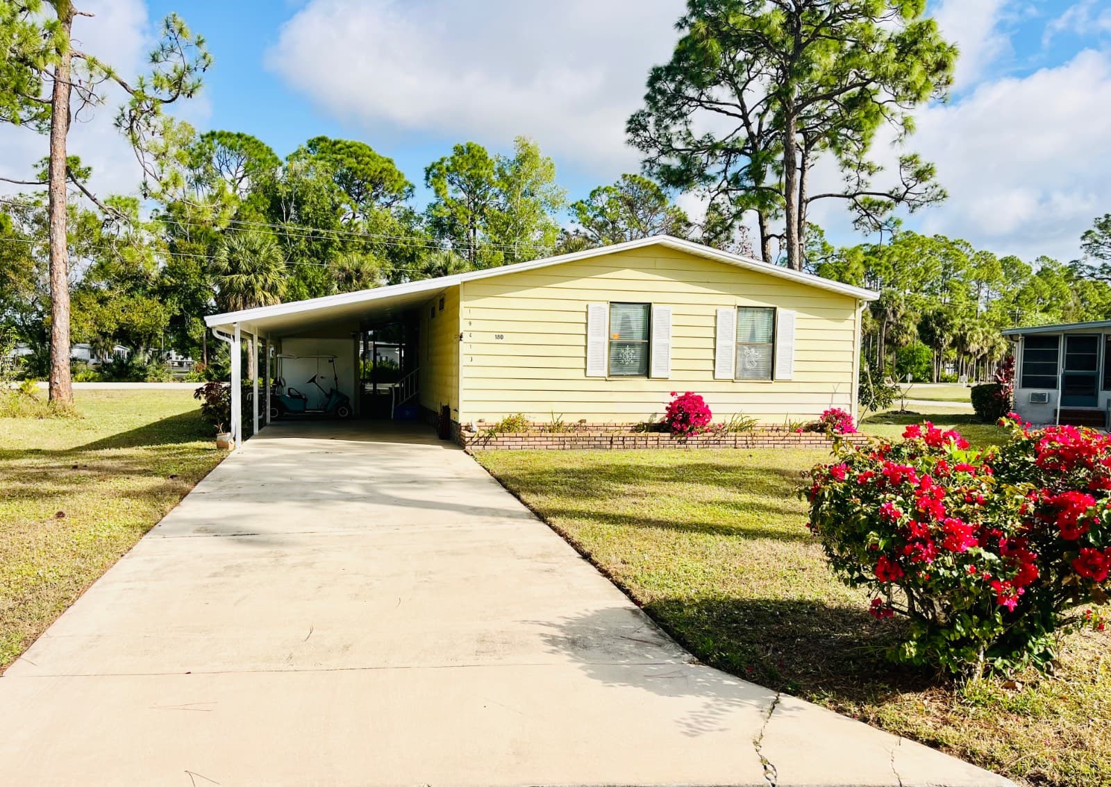 Manufactured home in North Fort Myers, FL 33903