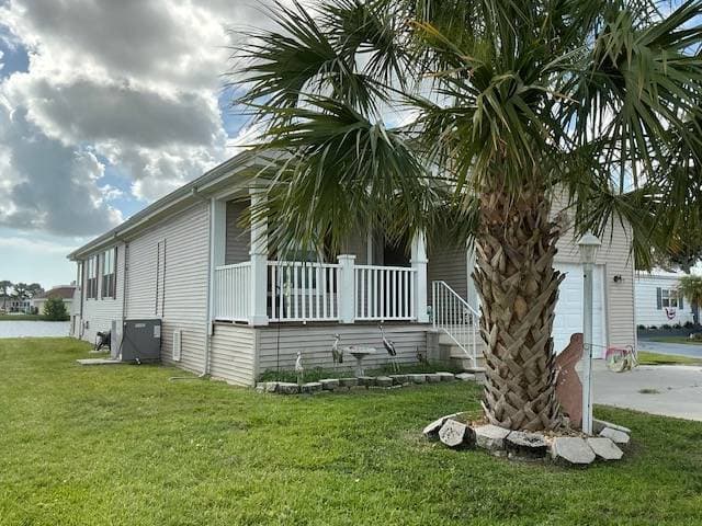 Manufactured home in Melbourne, FL 32934