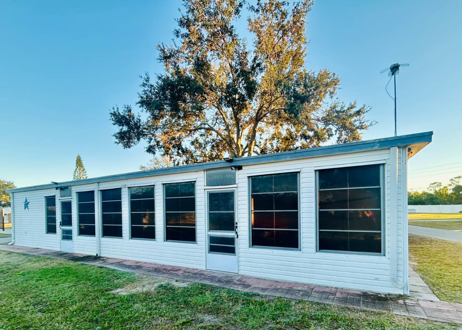 Manufactured home in Saint Cloud, FL 34772