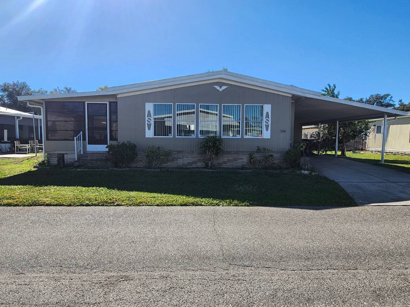 Manufactured home in Lakeland, FL 33803