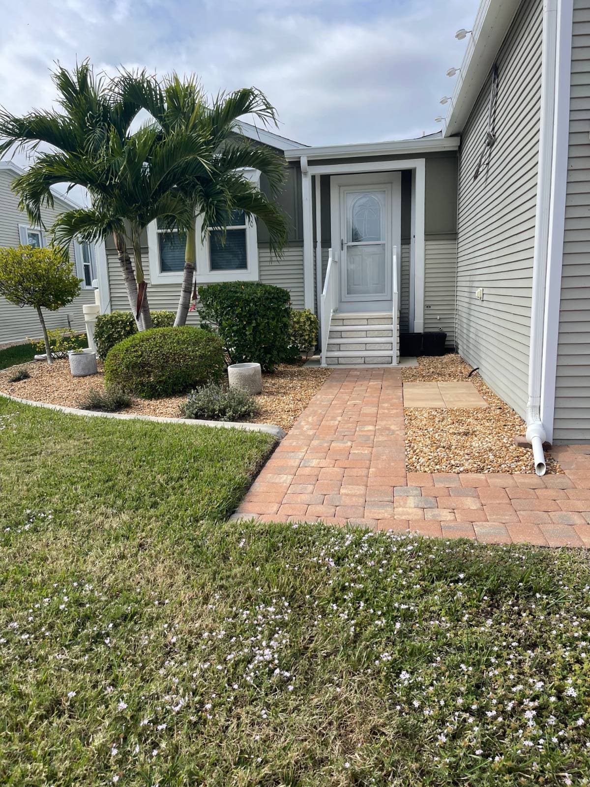 Manufactured home in Punta Gorda, FL 33950