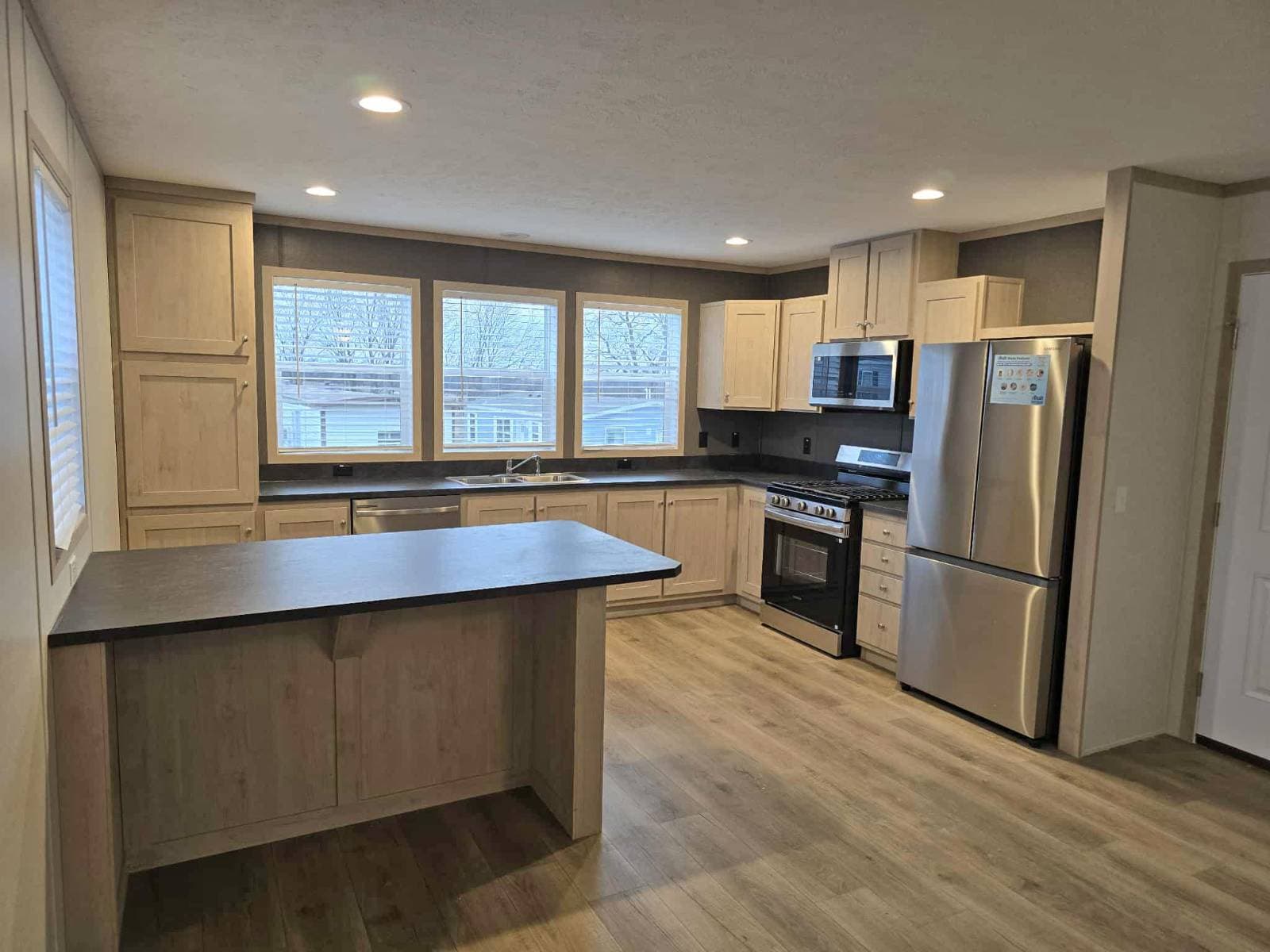 Manufactured home in De Soto, IA 50069