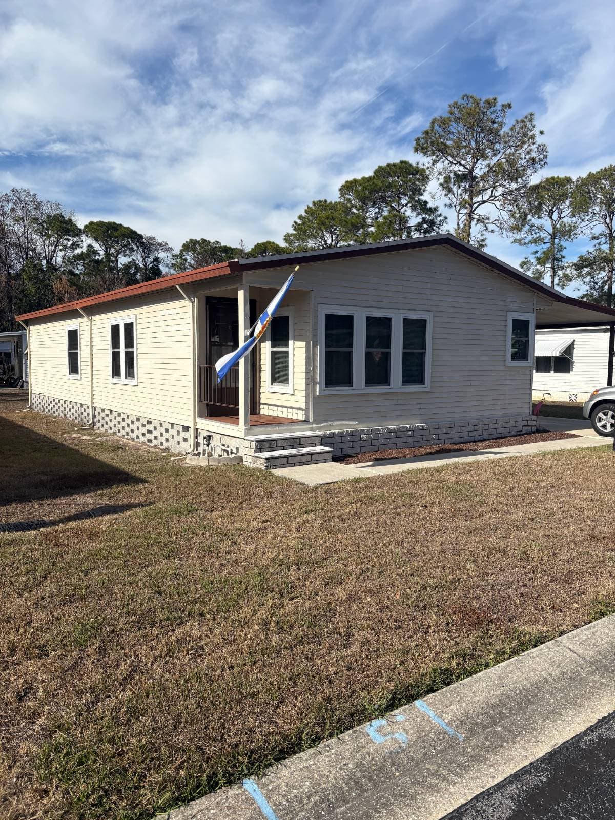 Manufactured home in Spring Hill, FL 34607