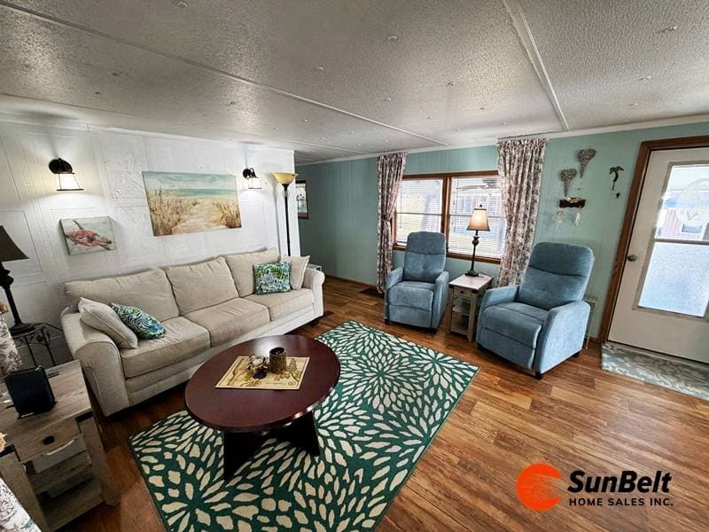Manufactured home in Leesburg, FL 34788
