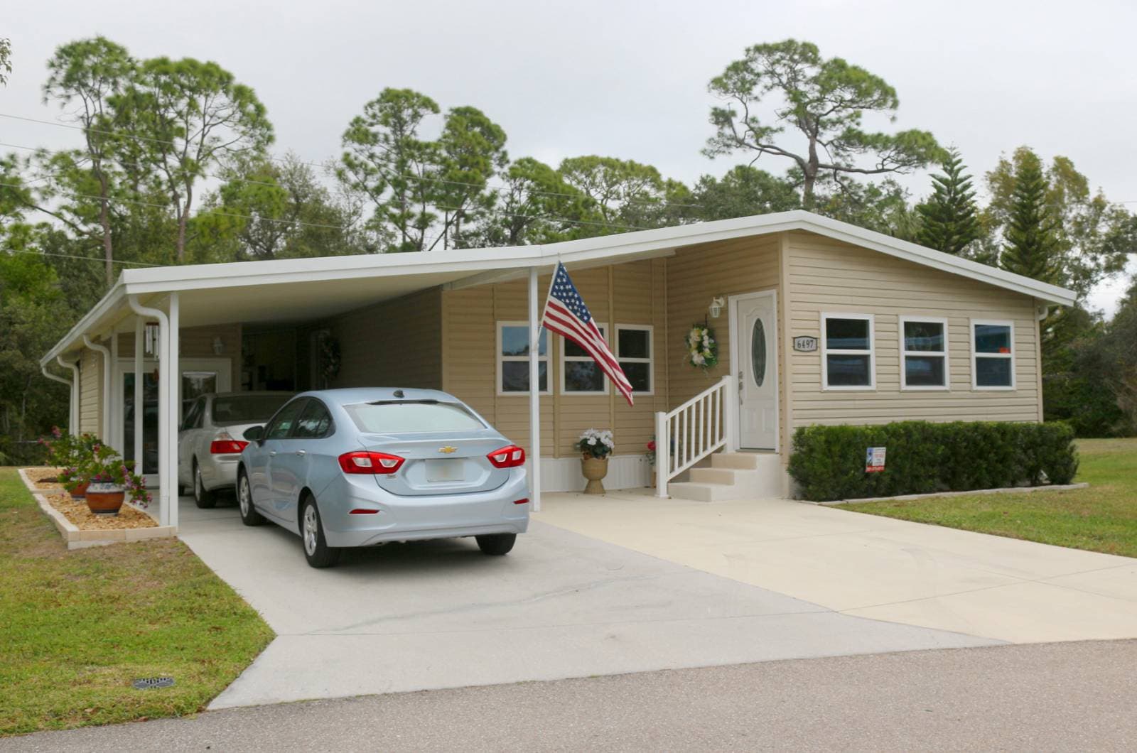 Manufactured home in Sarasota, FL 34241