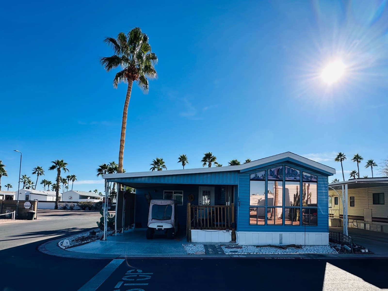 Manufactured home in Apache Junction, AZ 85119