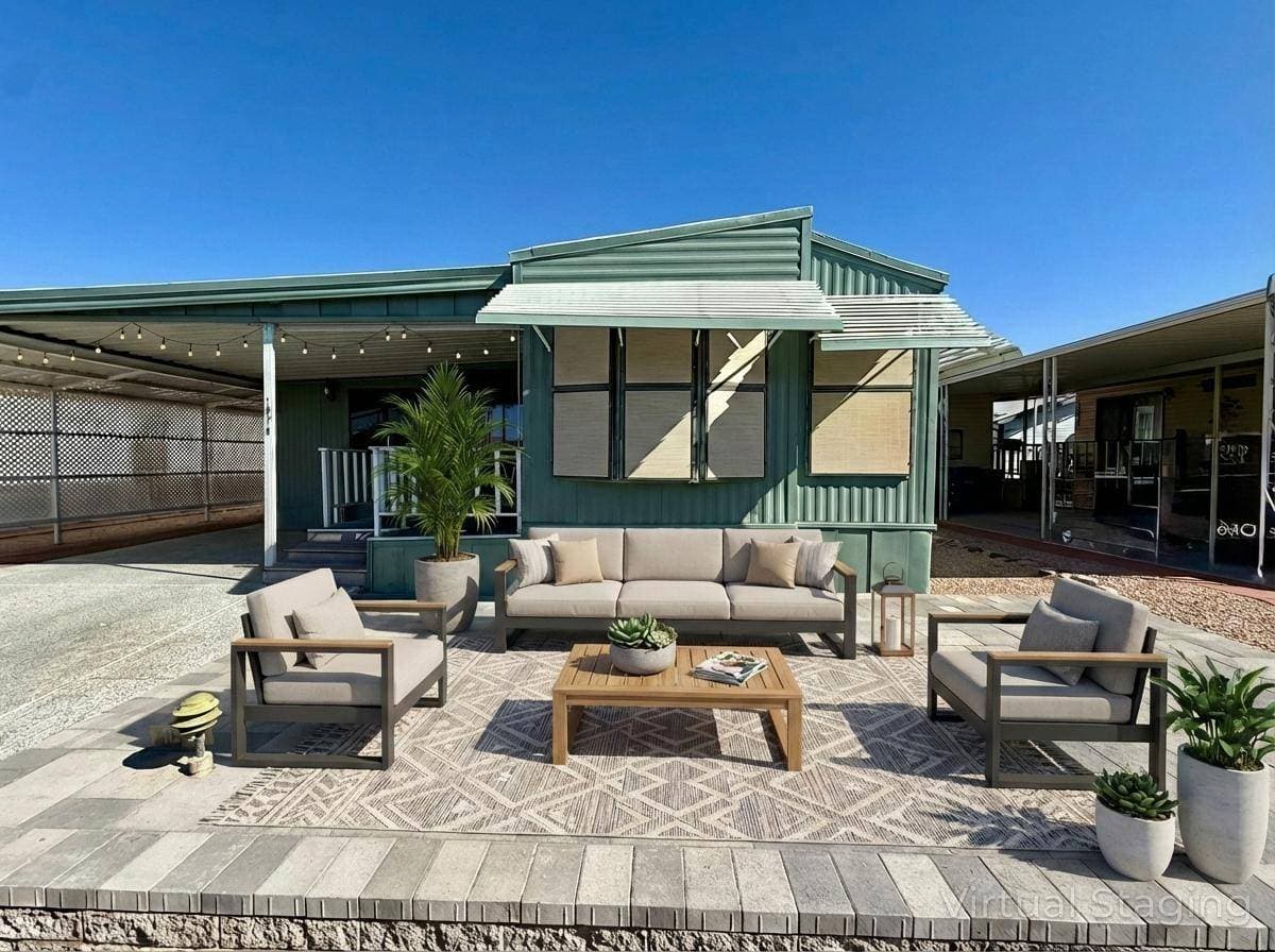 Manufactured home in Mesa, AZ 85209