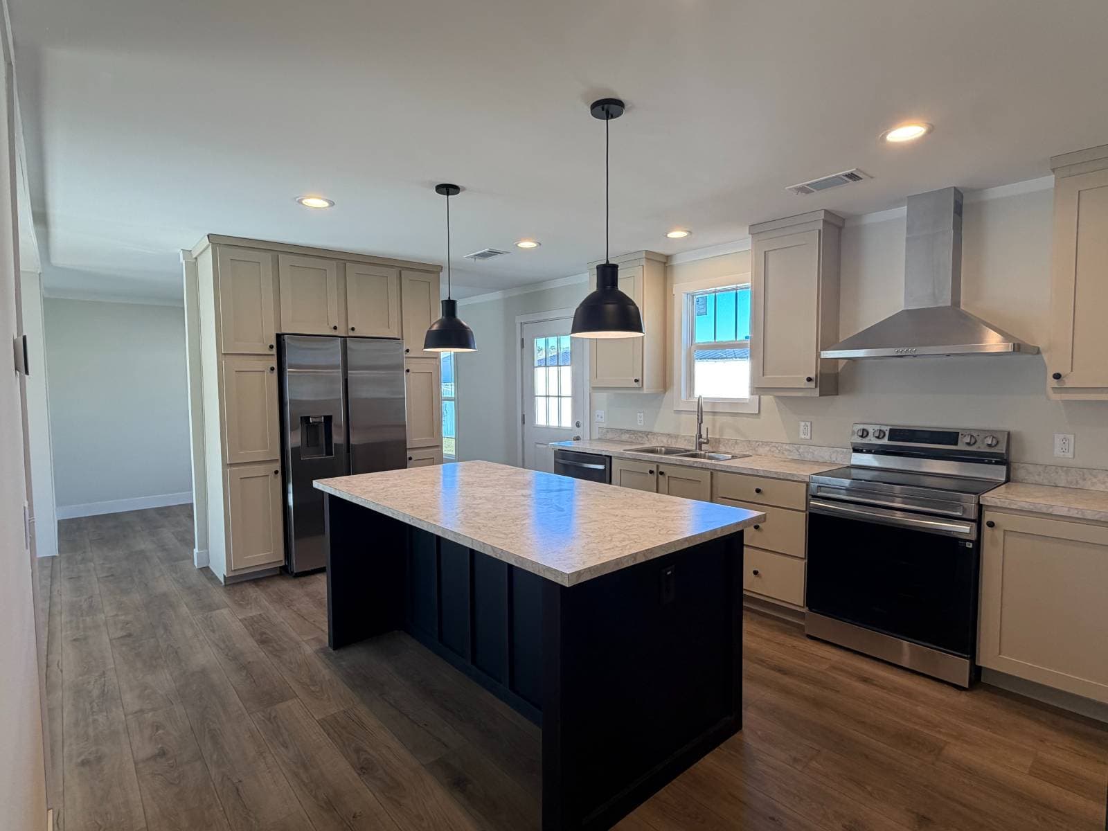 Manufactured home in Panama City, FL 32405