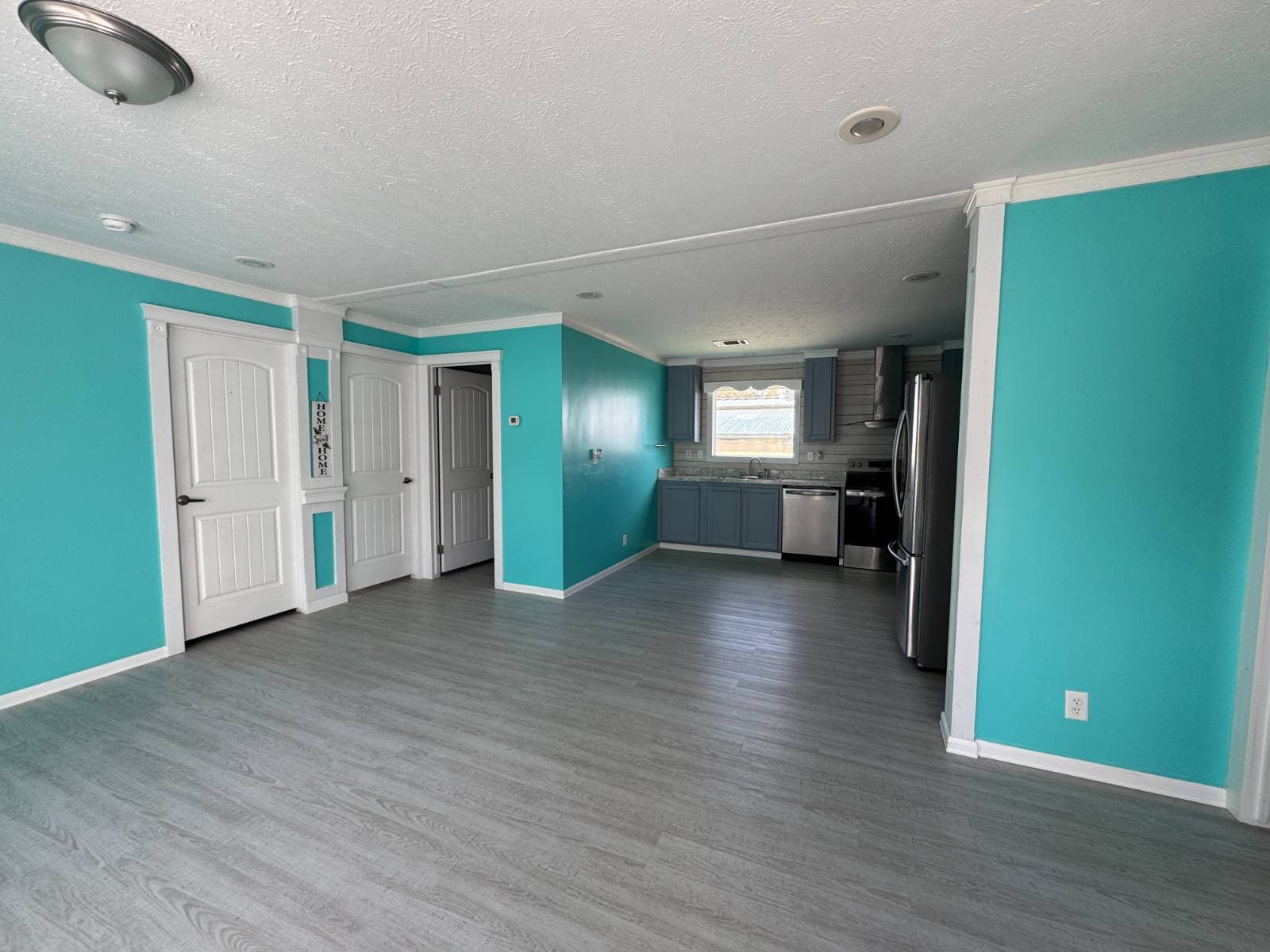 Manufactured home in Lakeland, FL 33810