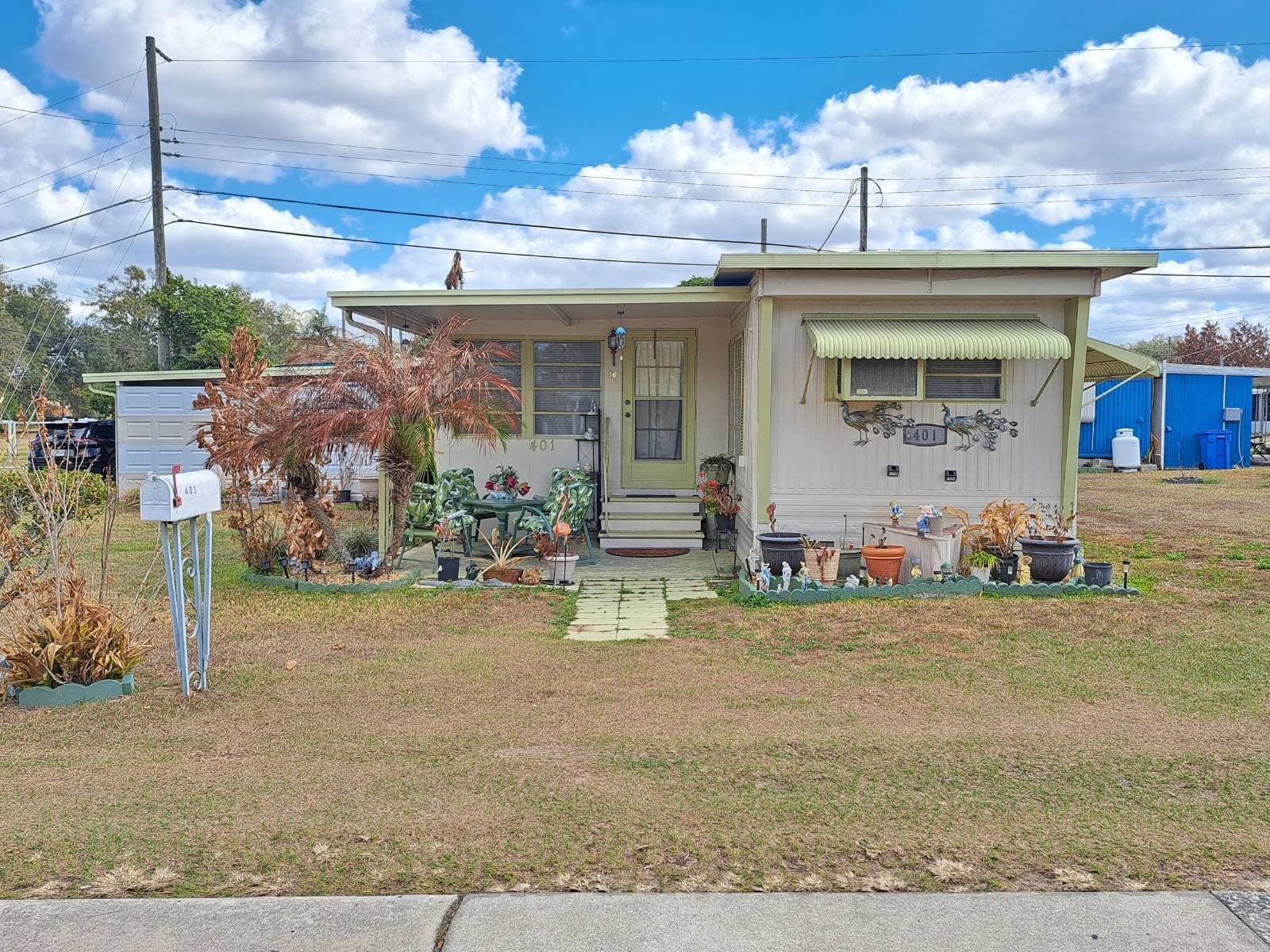 Manufactured home in Brandon, FL 33511