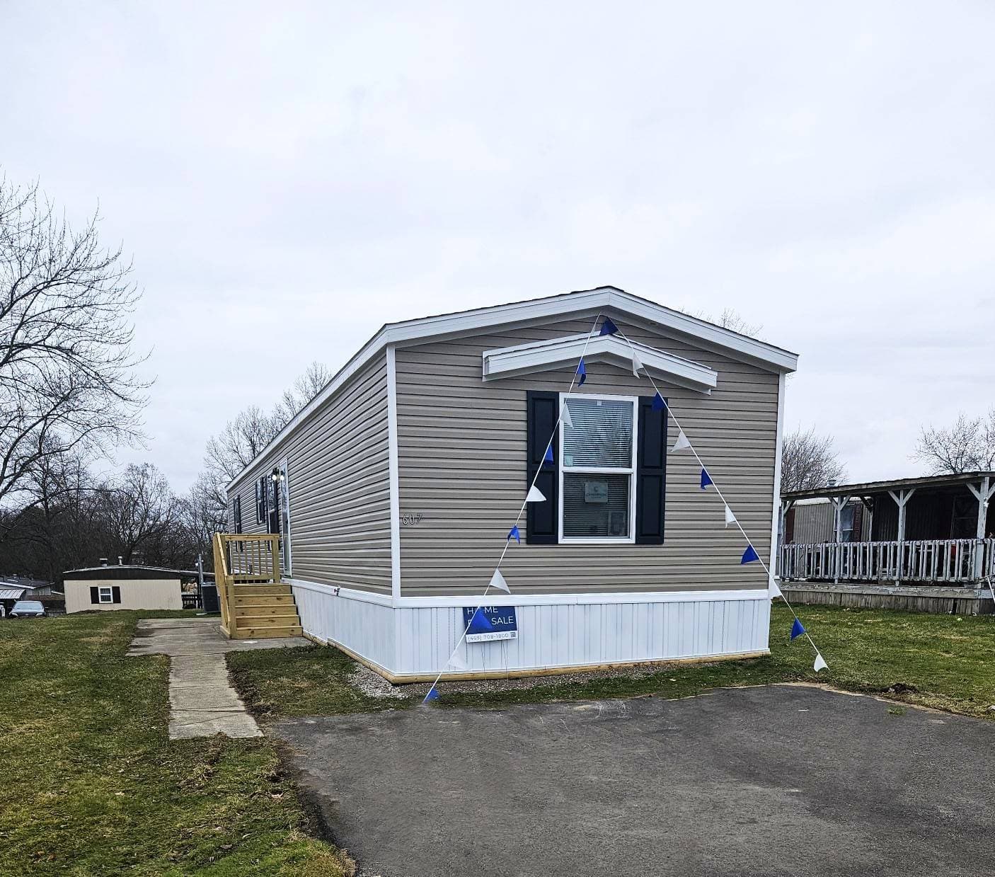 Manufactured home in West Mansfield, OH 44905