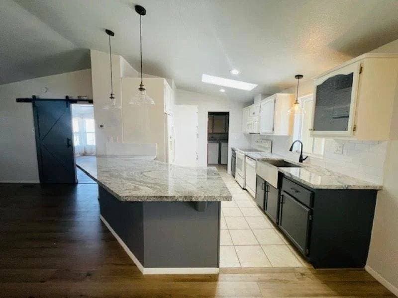 Manufactured home in Surprise, AZ 85378