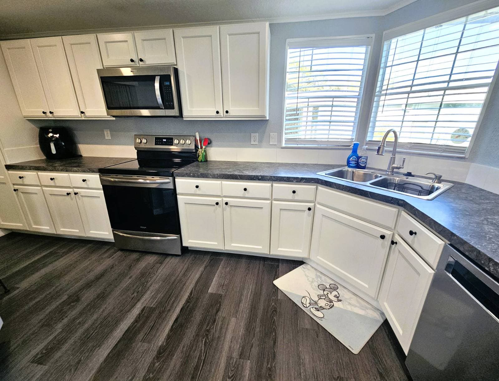 Manufactured home in Lakeland, FL 33810