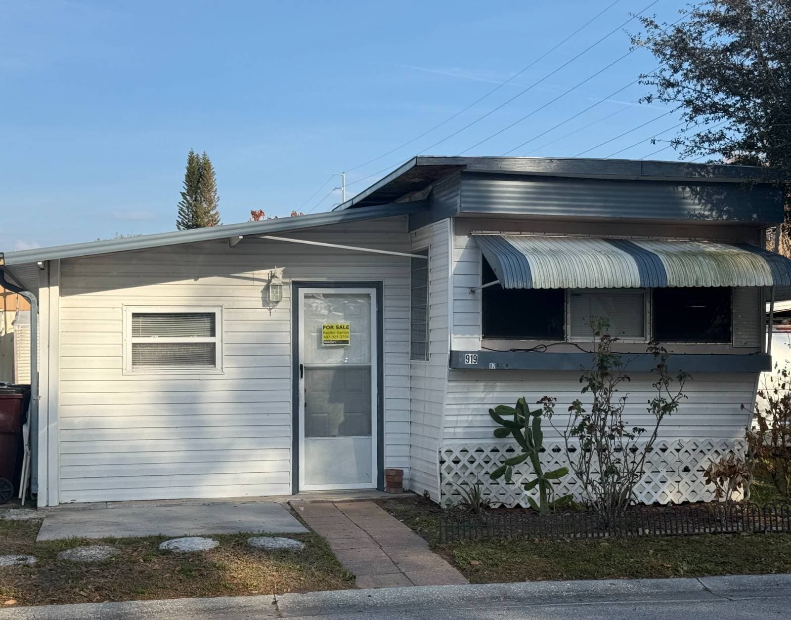 Manufactured home in Saint Cloud, FL 34769