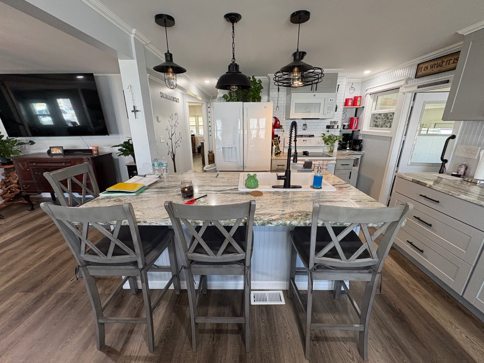 Manufactured home in Port Orange, FL 32127