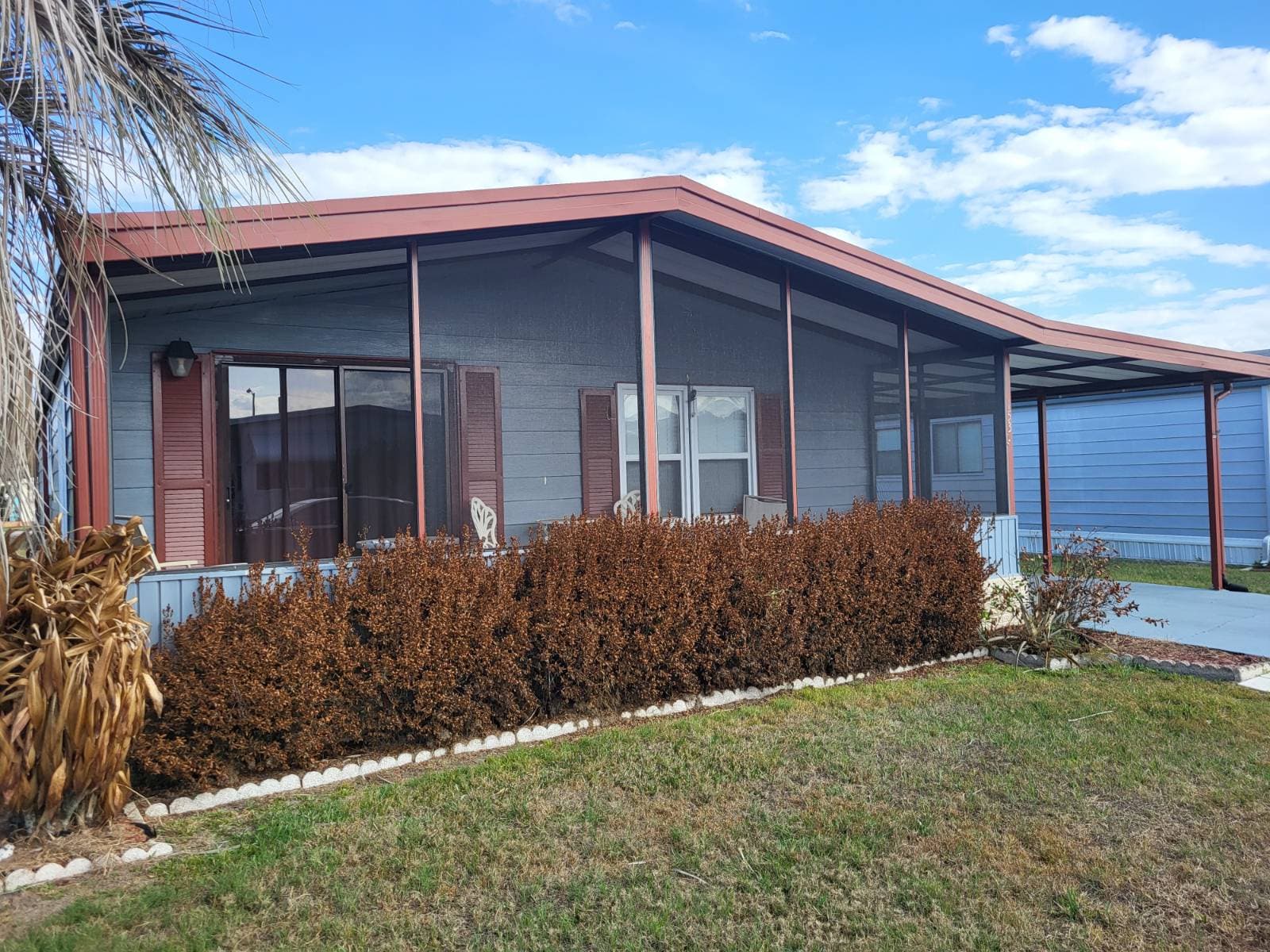 Manufactured home in Haines City, FL 33844