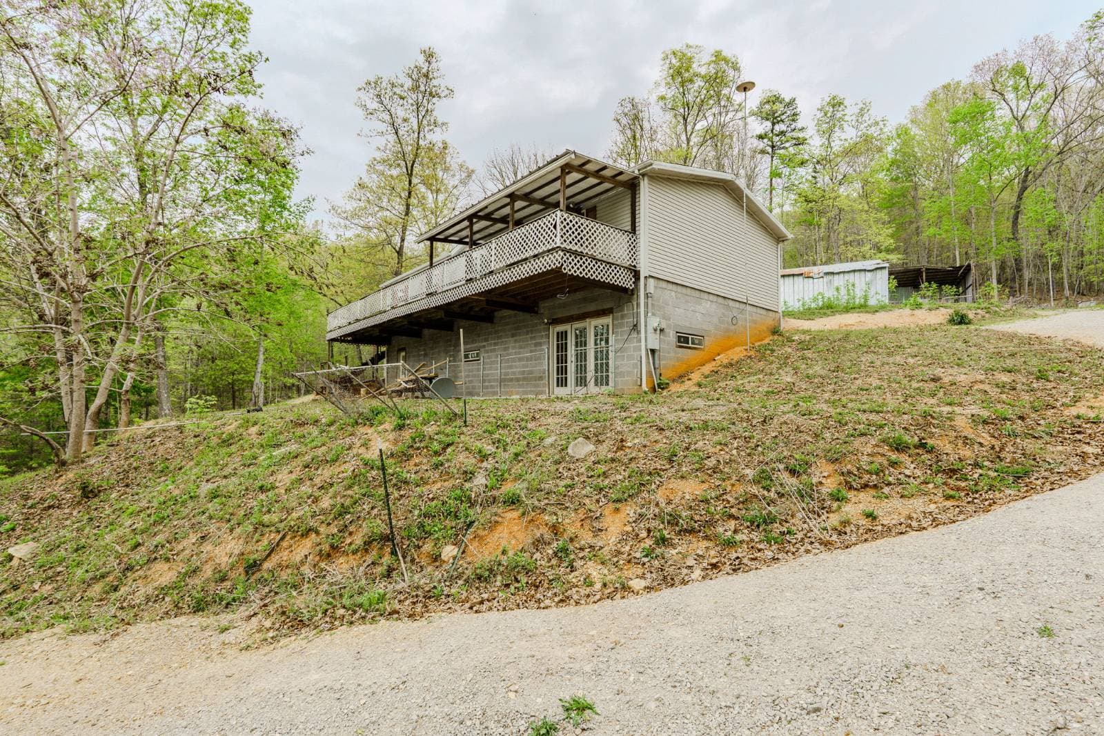 Manufactured home in Speedwell, TN 37870