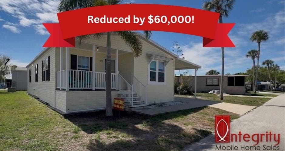 Manufactured home in Ellenton, FL 34222