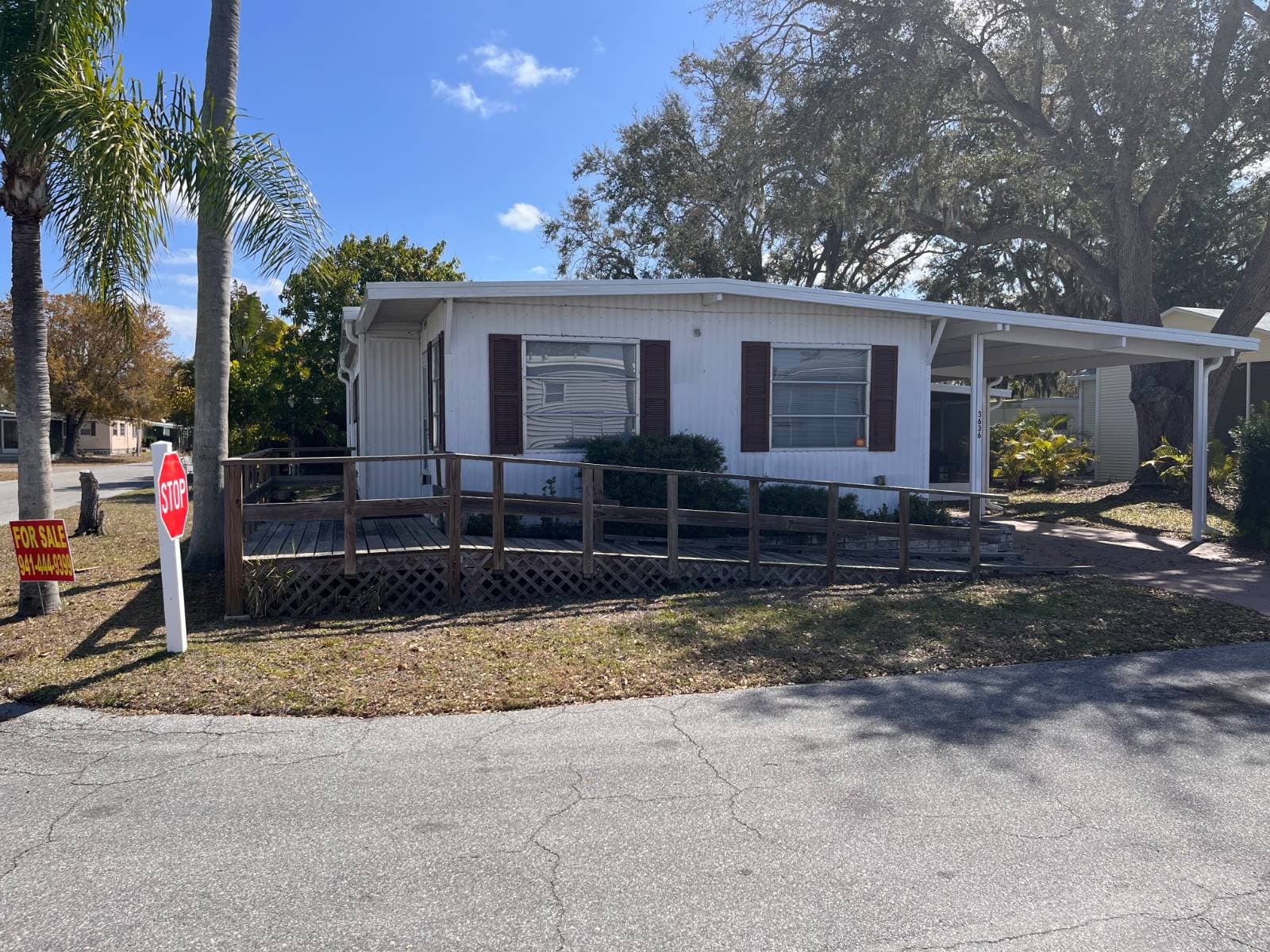 Manufactured home in Sarasota, FL 34234
