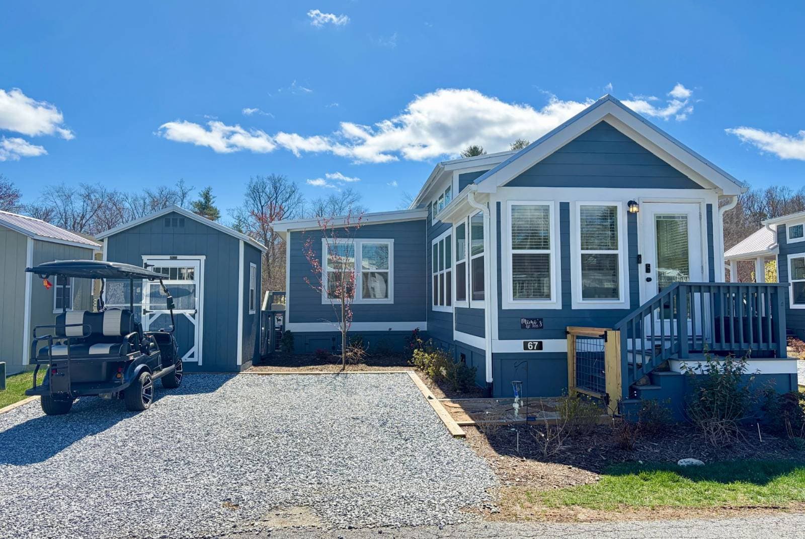 Manufactured home in Flat Rock, NC 28731