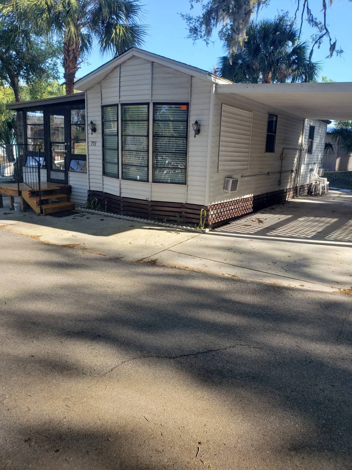 Manufactured home in Riverview, FL 33569