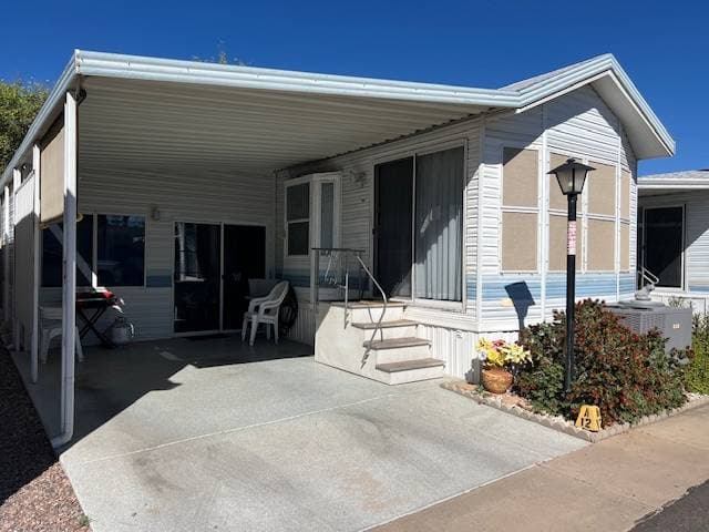 Manufactured home in Mesa, AZ 85205