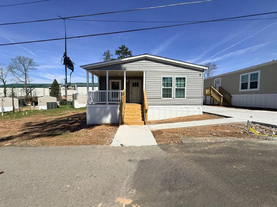 Manufactured home in Marietta, GA 30060