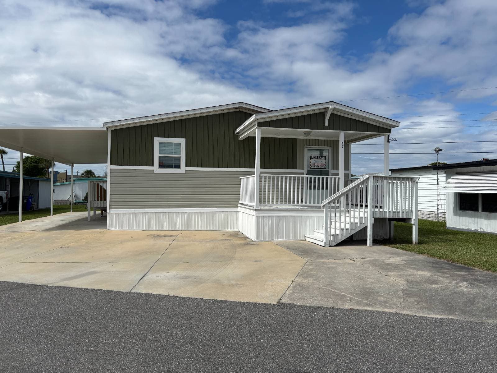 Manufactured home in LAKELAND, FL 33815
