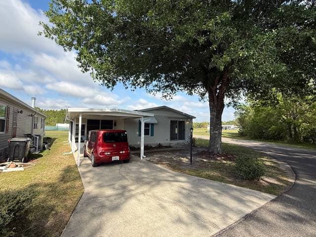 Manufactured home in Lake Wales, FL 33898