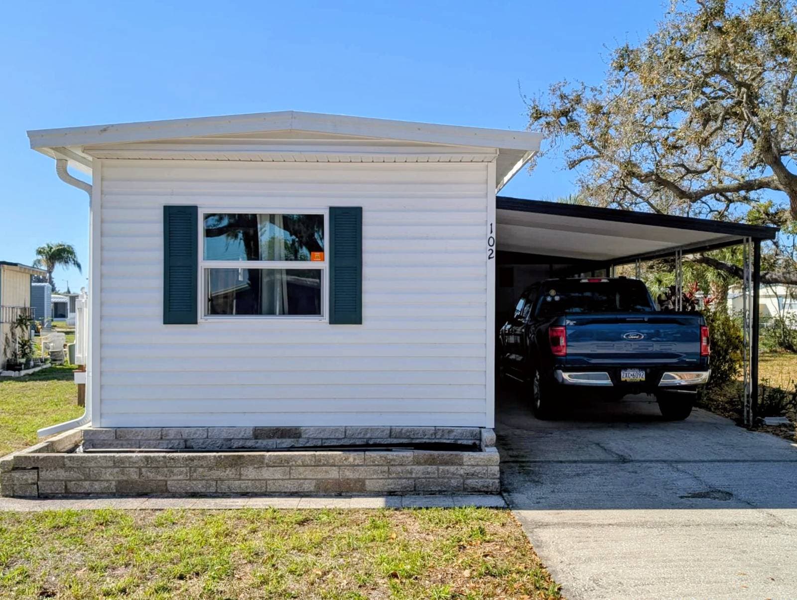 Manufactured home in Ruskin, FL 33570
