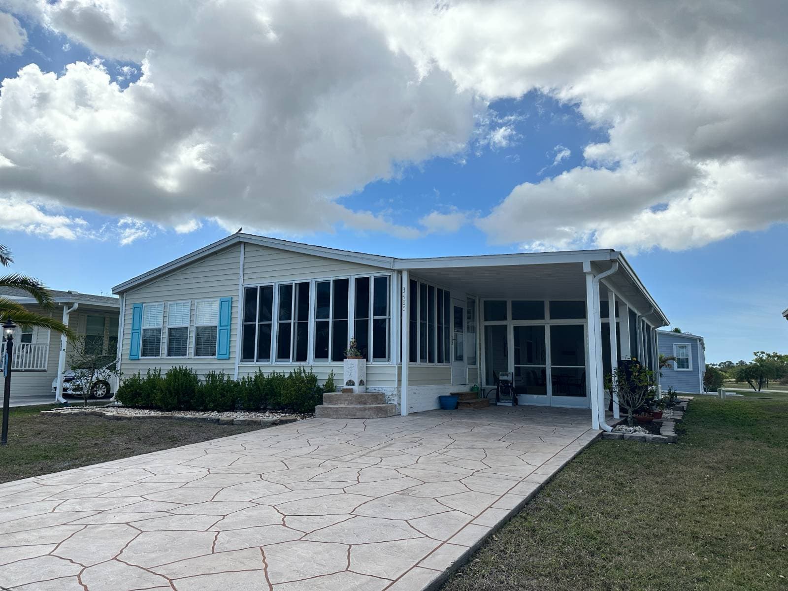 Manufactured home in Port Charlotte, FL 33953