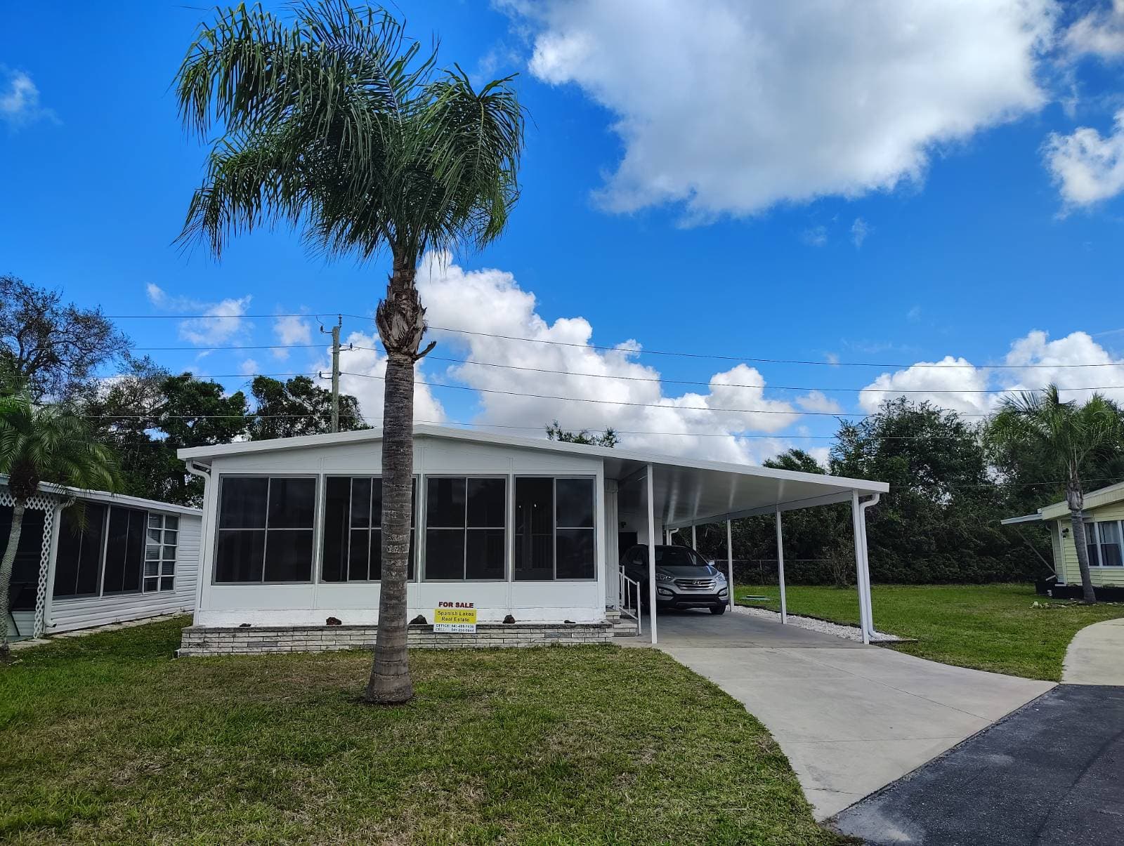 Manufactured home in Nokomis, FL 34275