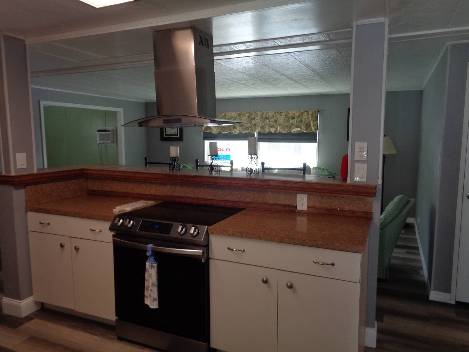 Manufactured home in NEW PORT RICHEY, FL 34653