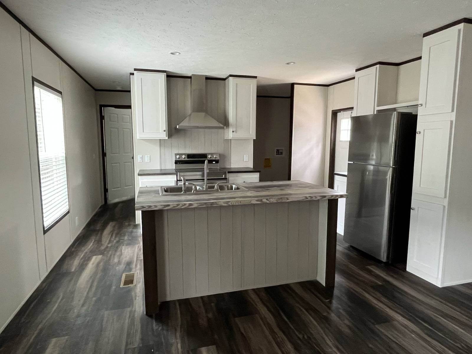 Manufactured home in Biloxi, MS 39532