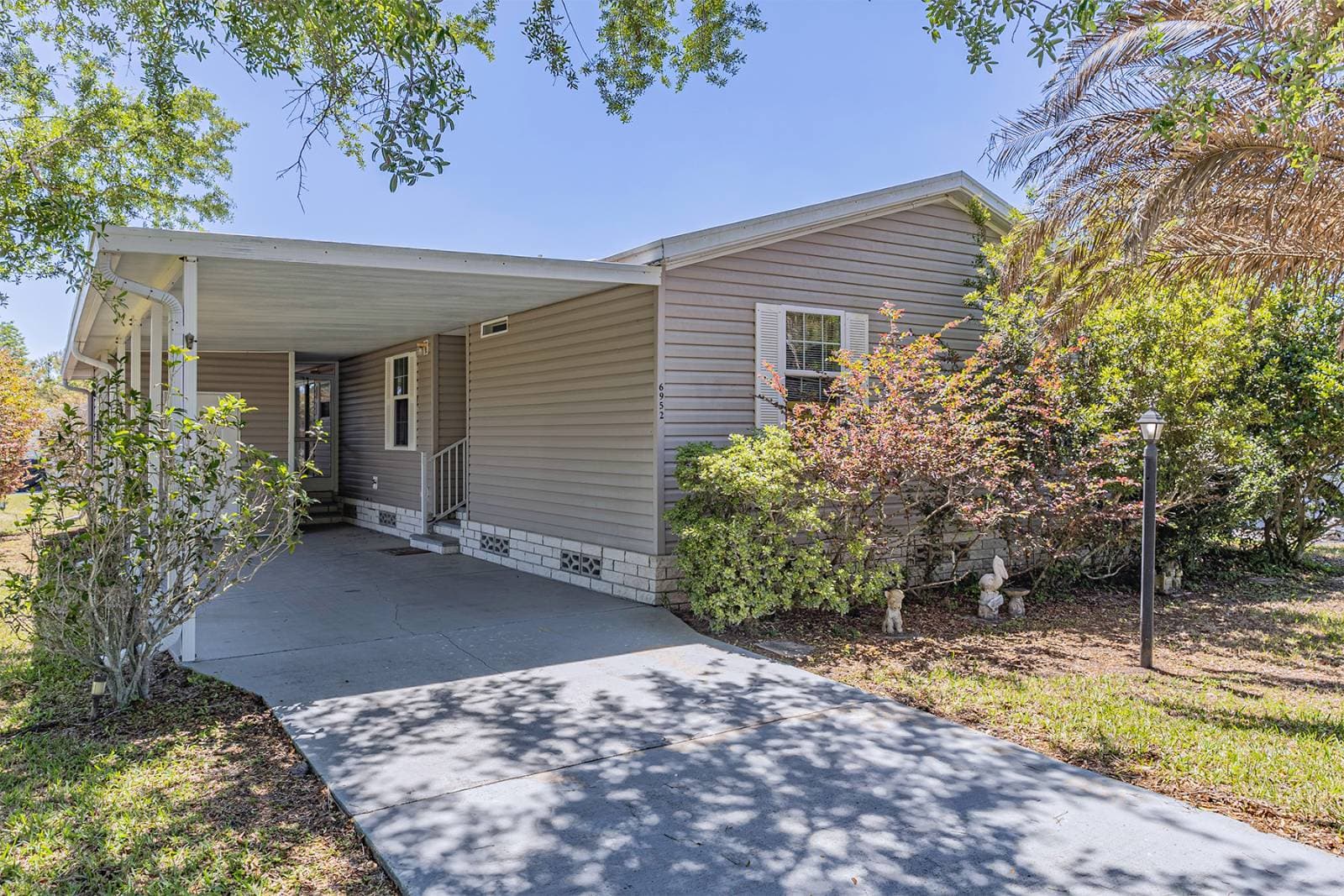 Manufactured home in Homosassa, FL 34446