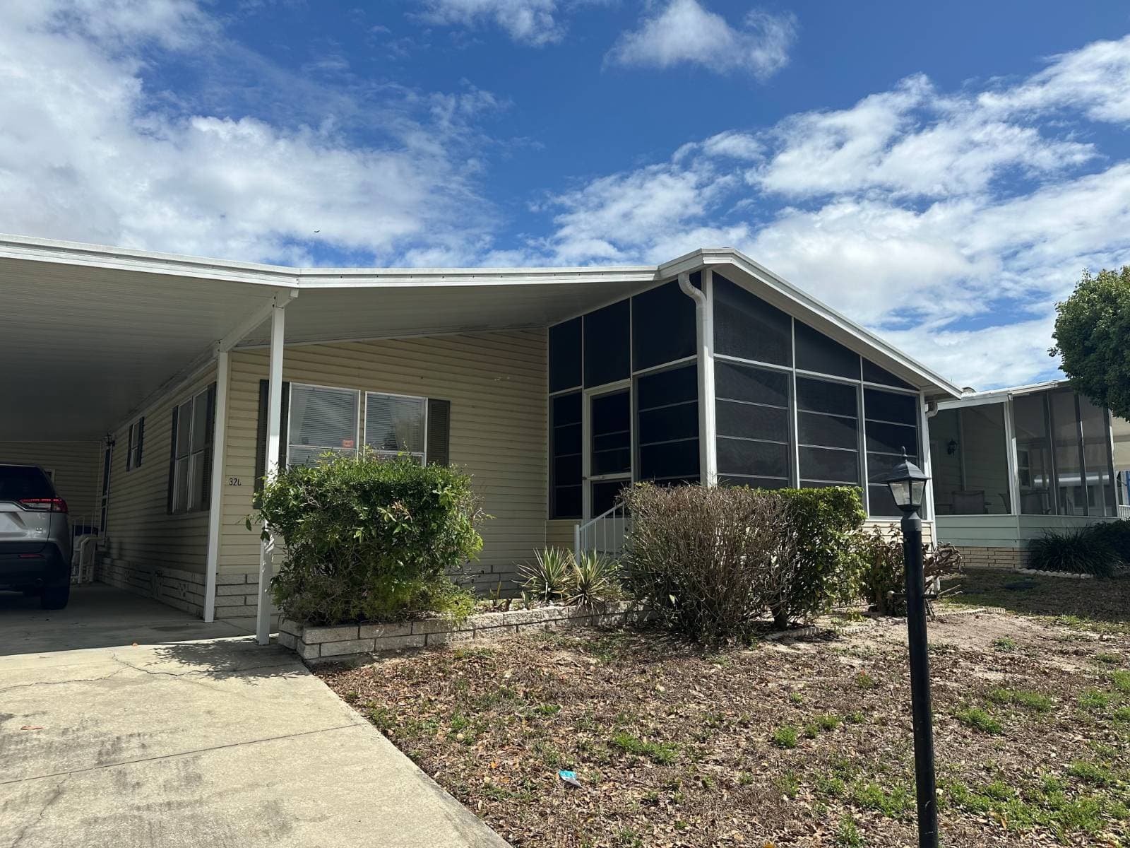 Manufactured home in Lake Wales, FL 33859