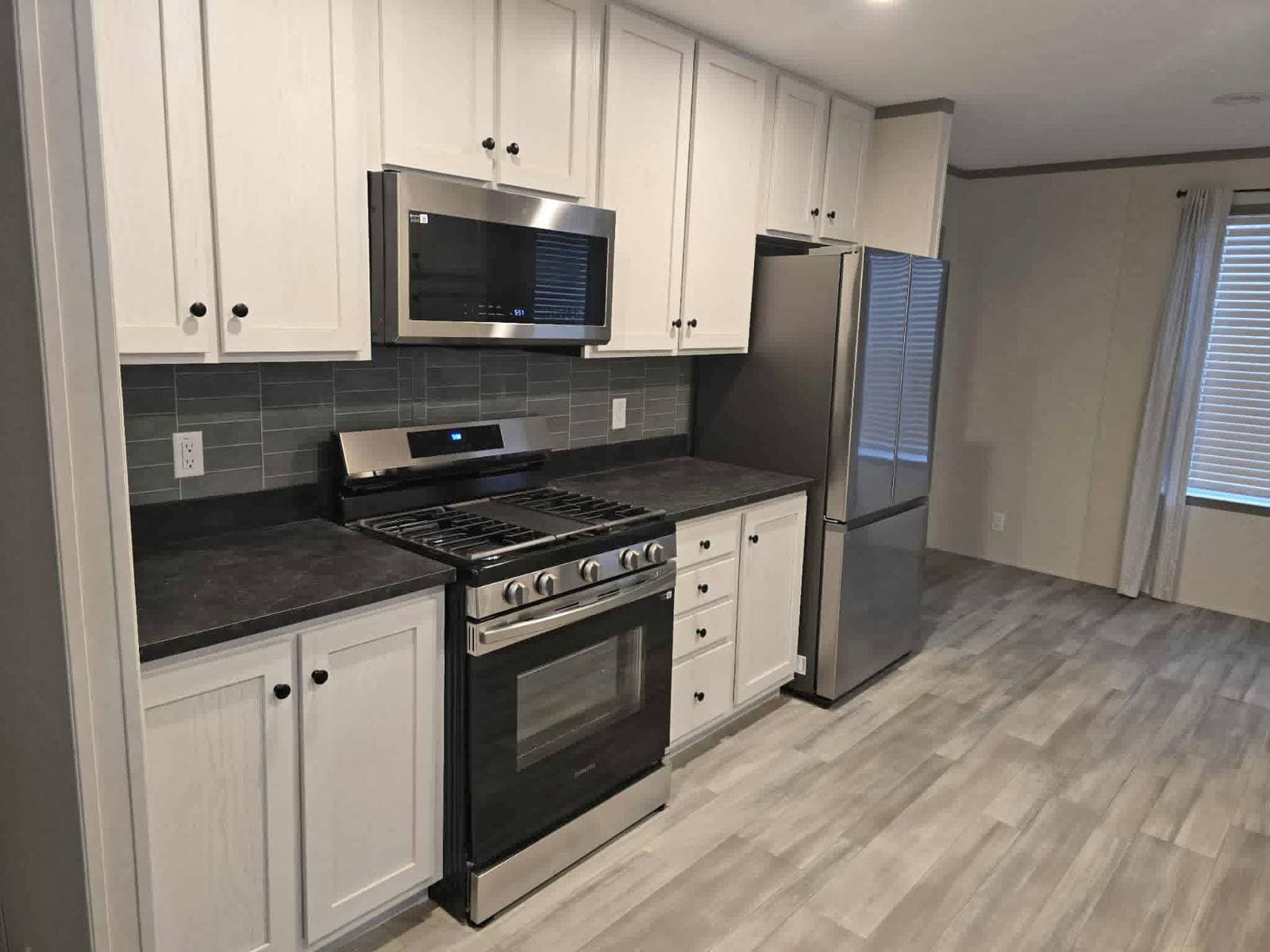 Manufactured home in De Soto, IA 50069