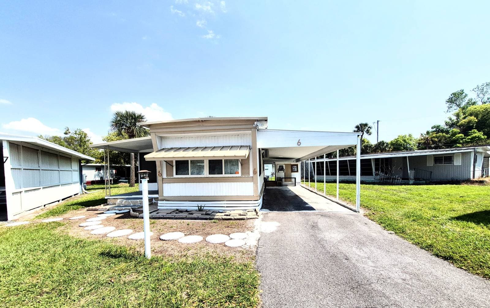 Manufactured home in Saint Cloud, FL 34769