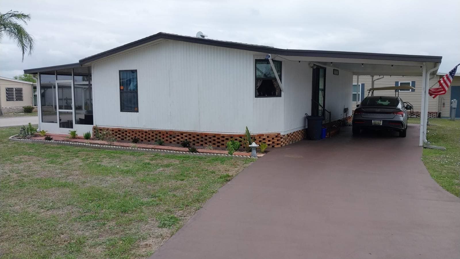 Manufactured home in North Fort Myers, FL 33917