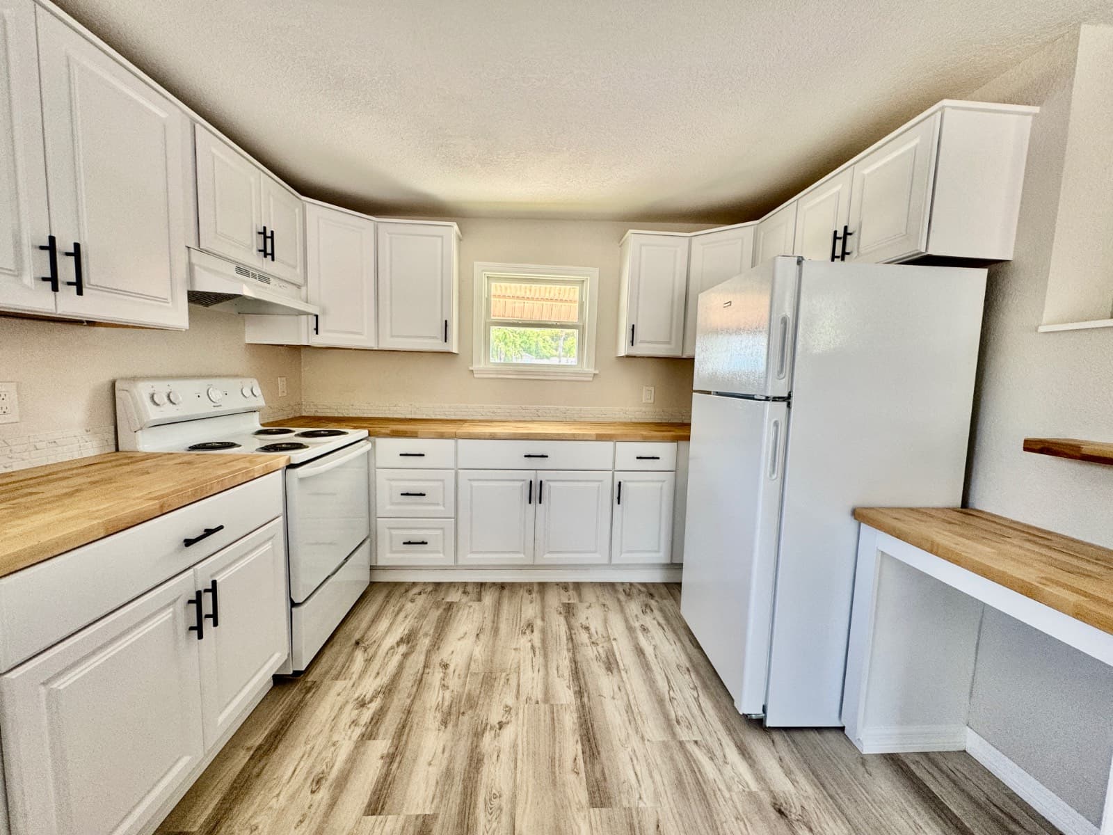 Manufactured home in Port Richey, FL 34668