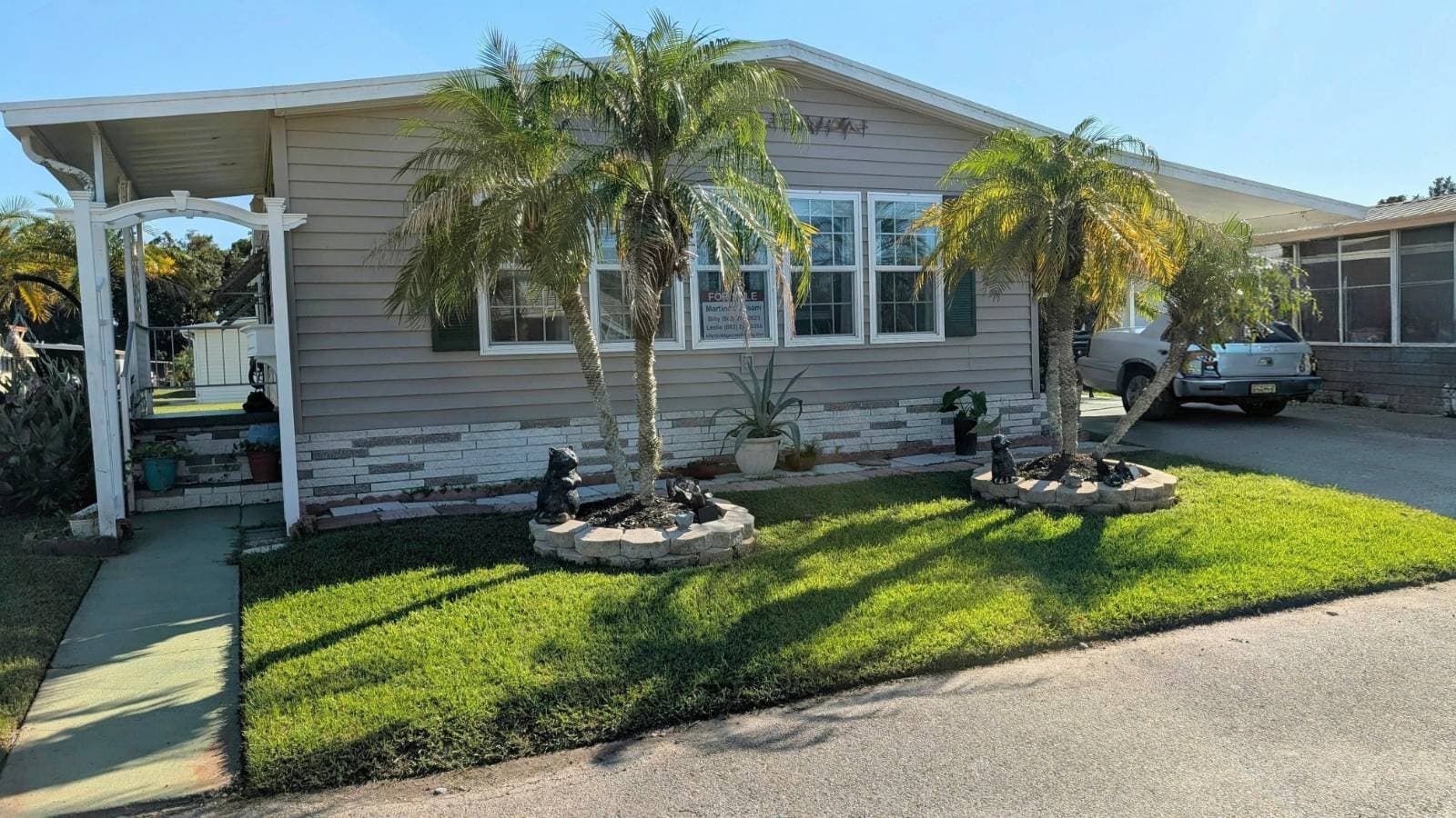 Manufactured home in Lakeland, FL 33803