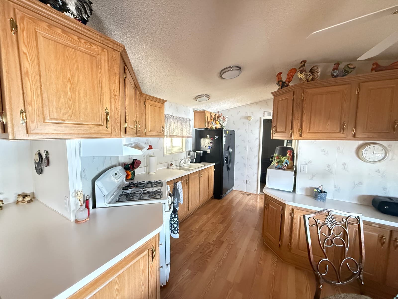 Manufactured home in Mesa, AZ 85204
