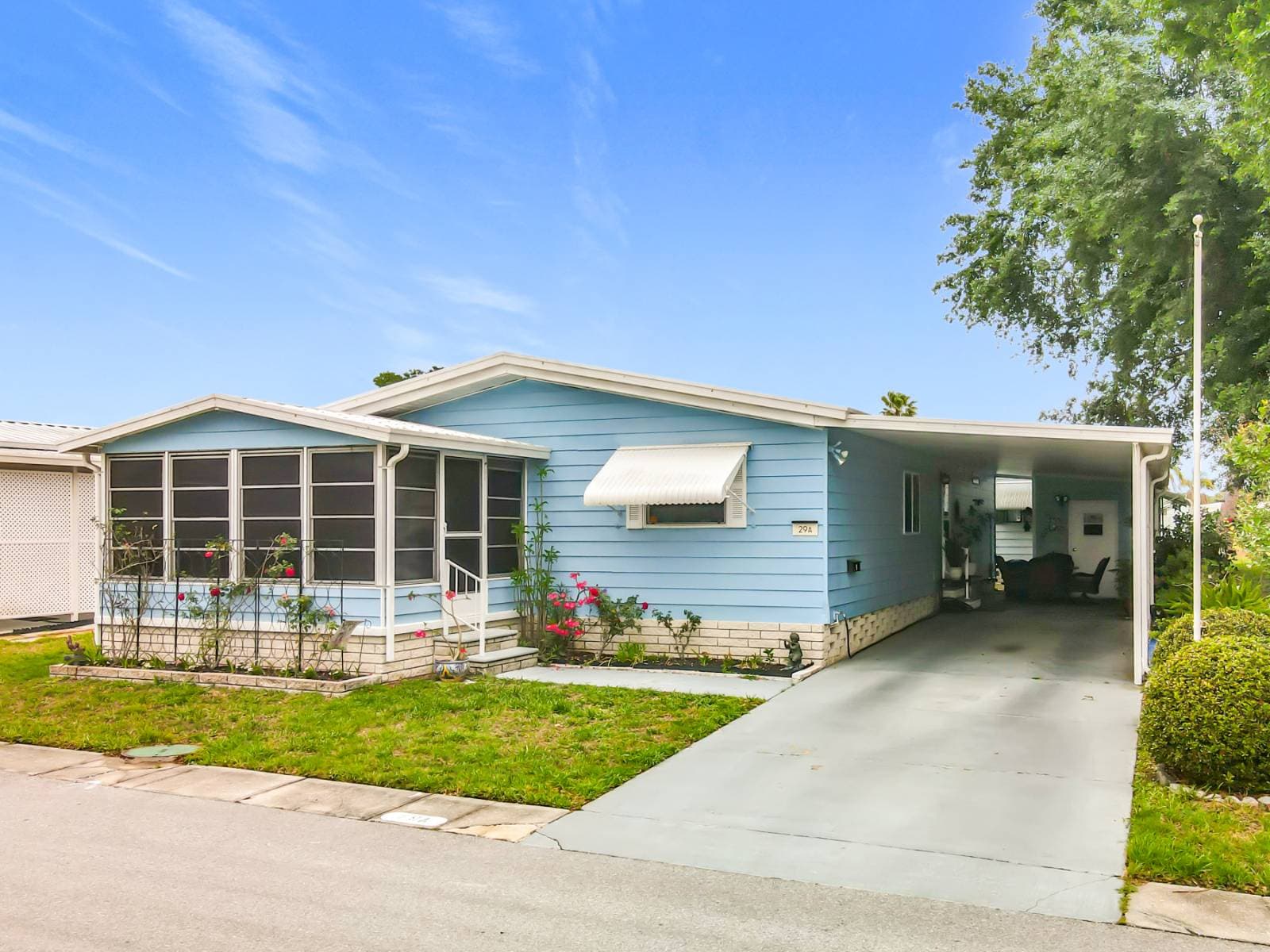 Manufactured home in Clearwater, FL 33761