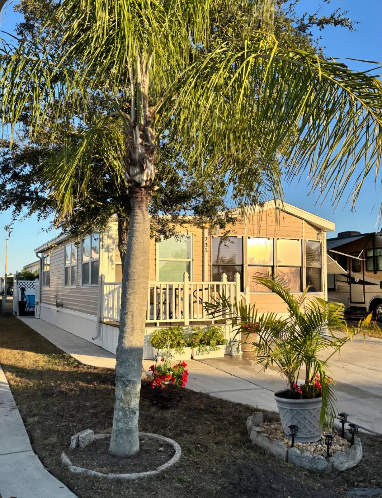 Manufactured home in Port Charlotte, FL 33953